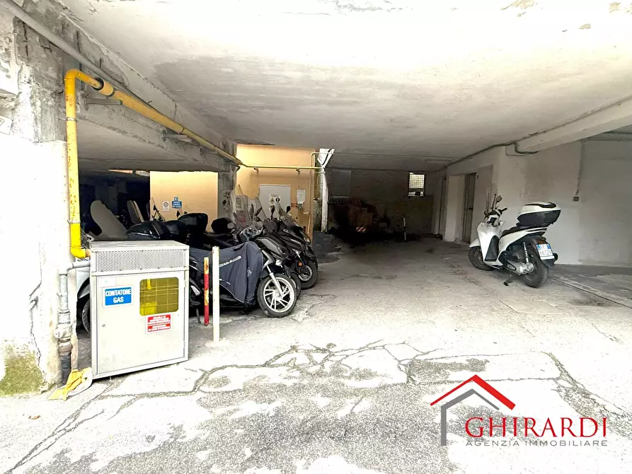 Immagine 8 di Garage in affitto  in VIA S. ALBERTO 17B a Genova