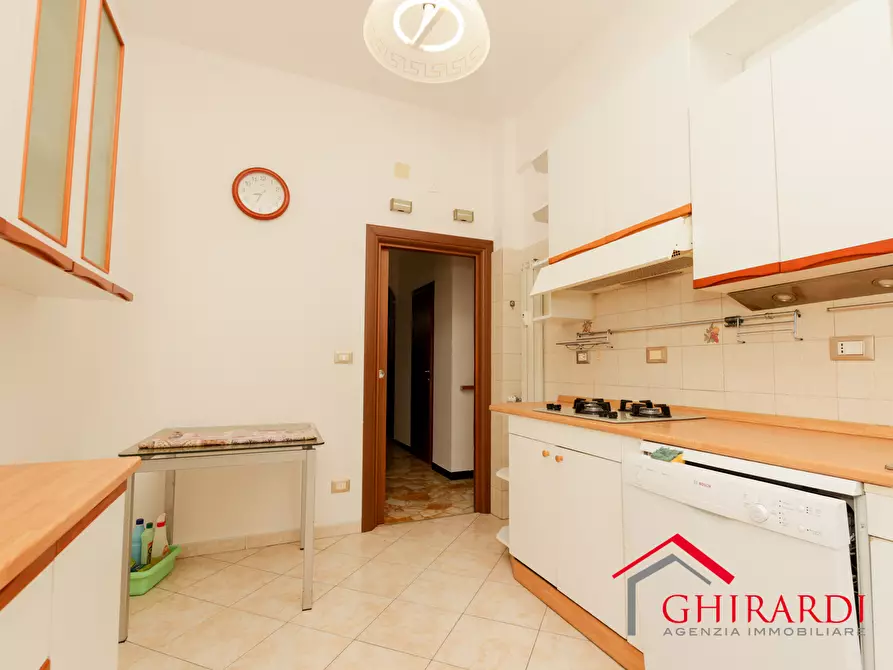 Immagine 8 di Trilocale in affitto  in VIA CANESI 56 a Genova