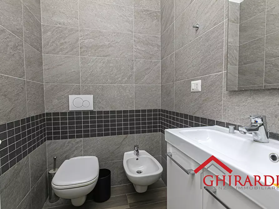 Immagine 23 di Ufficio in affitto  in Via Ciro Menotti 51 a Genova