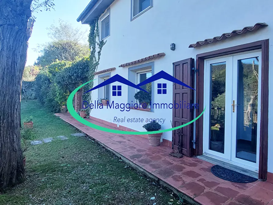 Immagine 27 di Casa bifamiliare in vendita  in Via della Valle Benedetta a Livorno