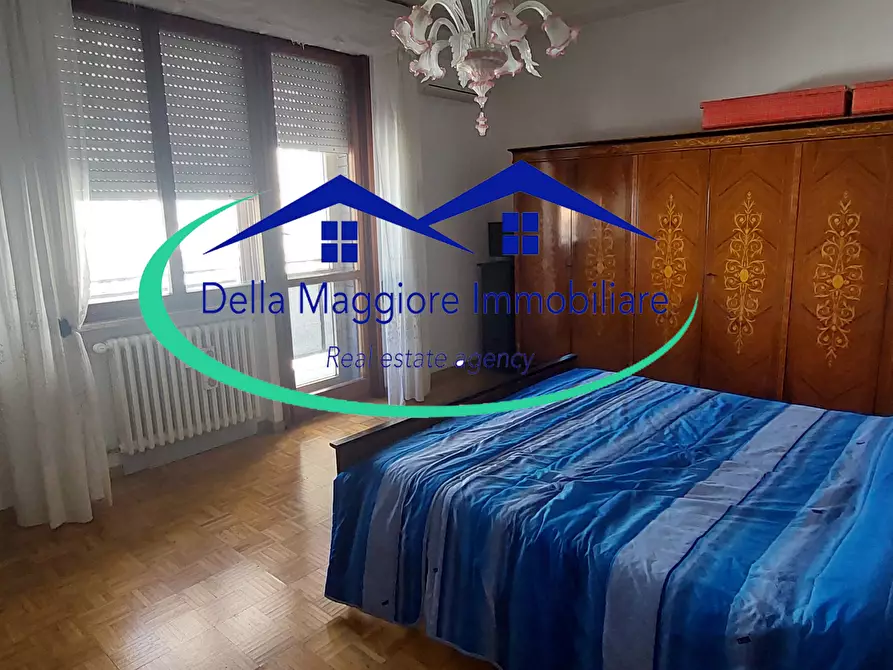 Immagine 19 di Pentalocale in vendita  in via Goito a Livorno