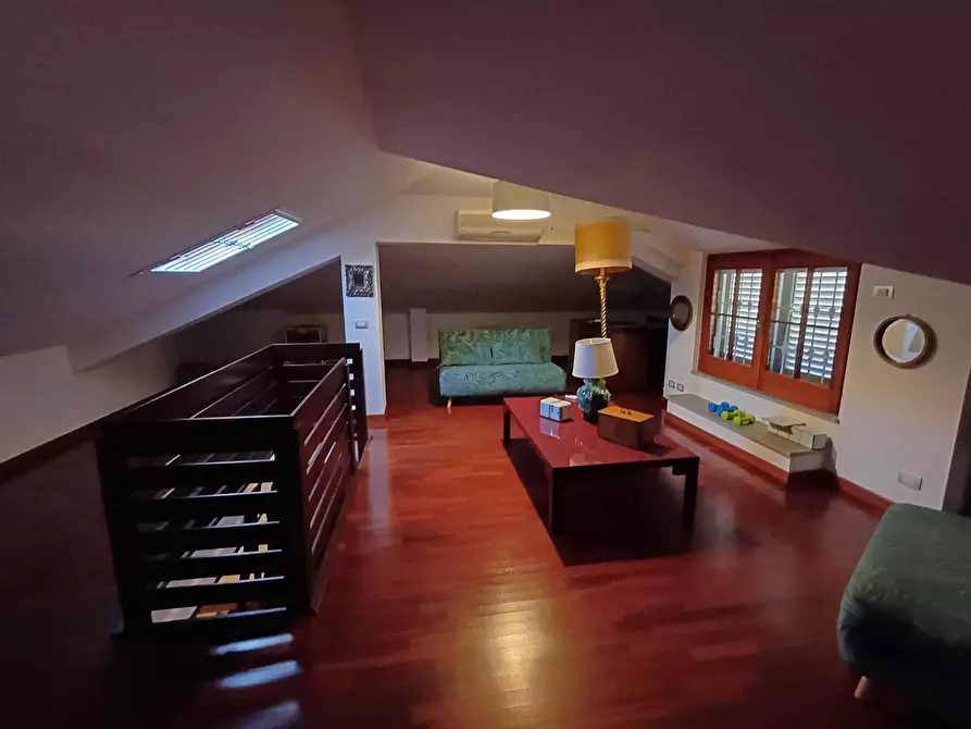 Immagine 23 di Casa bifamiliare in vendita  a Livorno