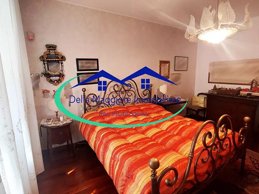 Immagine 14 di Casa bifamiliare in vendita  a Livorno