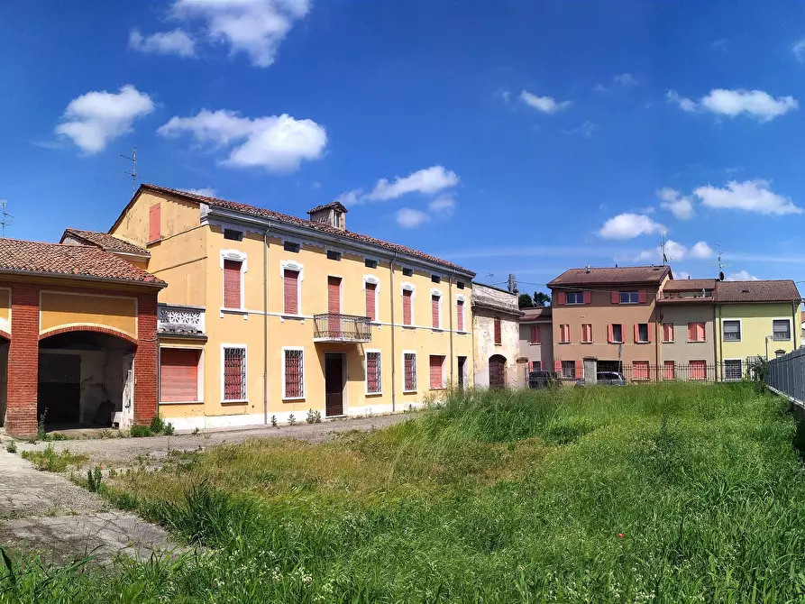 Immagine 1 di Rustico / casale in vendita  a Viadana