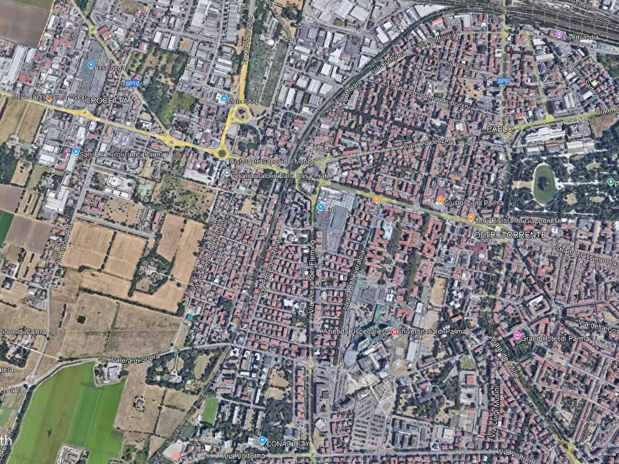 Immagine 2 di Terreno industriale in vendita  a Parma