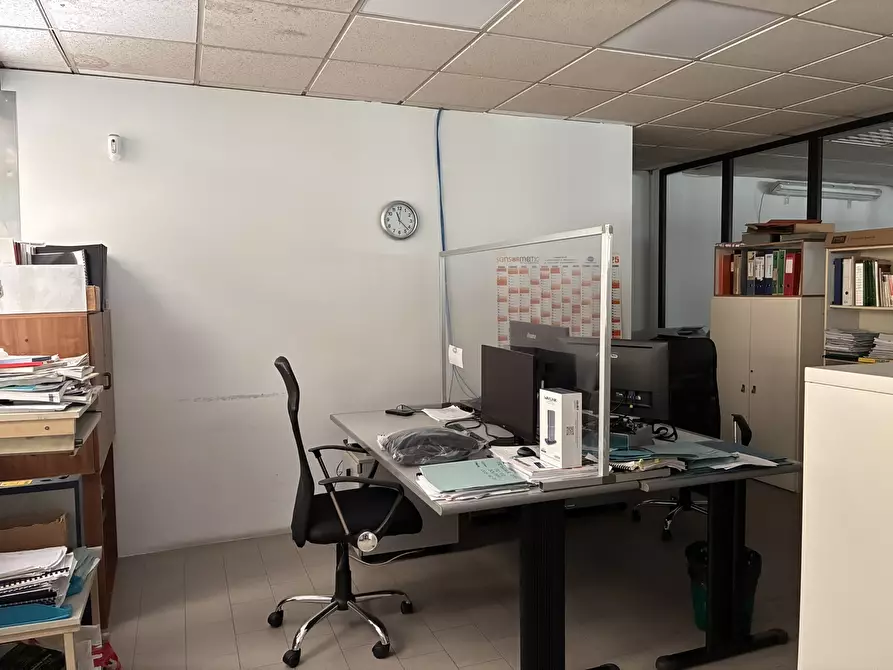 Immagine 18 di Attività artigianale in vendita  a Calestano