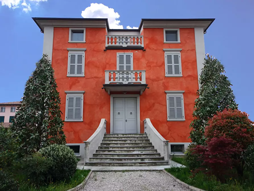 Immagine 2 di Ufficio in vendita  a Parma