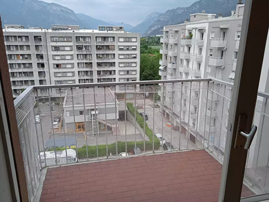 Immagine 1 di Stanza singola in affitto  a Trento