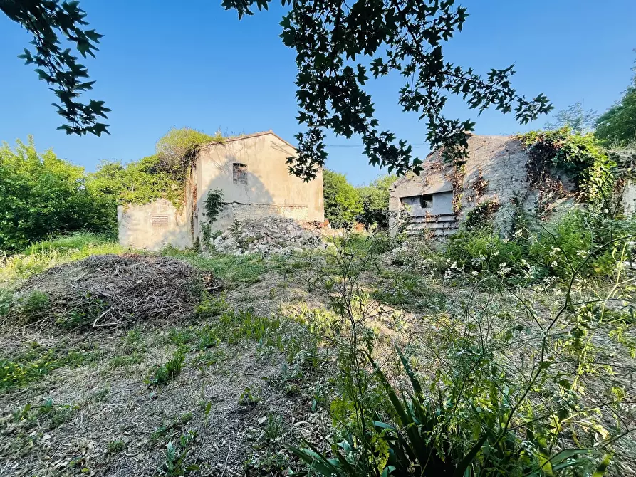 Immagine 17 di Rustico / casale in vendita  in Via Inferno a Camerano
