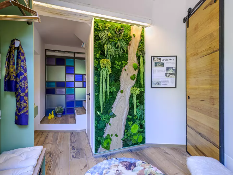 Immagine 13 di Rustico / casale in vendita  in SARNANO a Sarnano