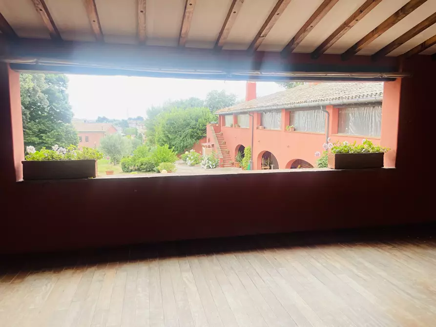 Immagine 18 di Porzione di casa in vendita  in Via Montegallo a Osimo