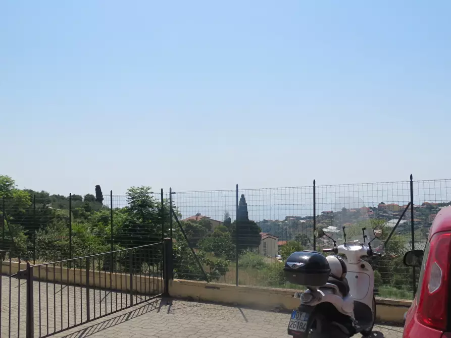 Immagine 25 di Bilocale in vendita  in Strada San Lorenzo 120 a San Remo
