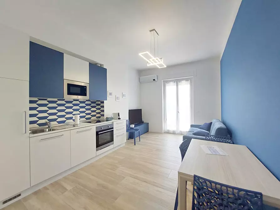 Immagine 3 di Bilocale in affitto  in Via San Francesco 37 a San Remo