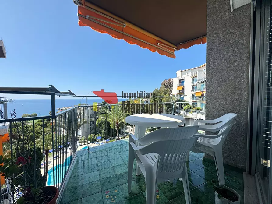 Immagine 3 di Quadrilocale in vendita  in Via Padre Semeria 282 a San Remo