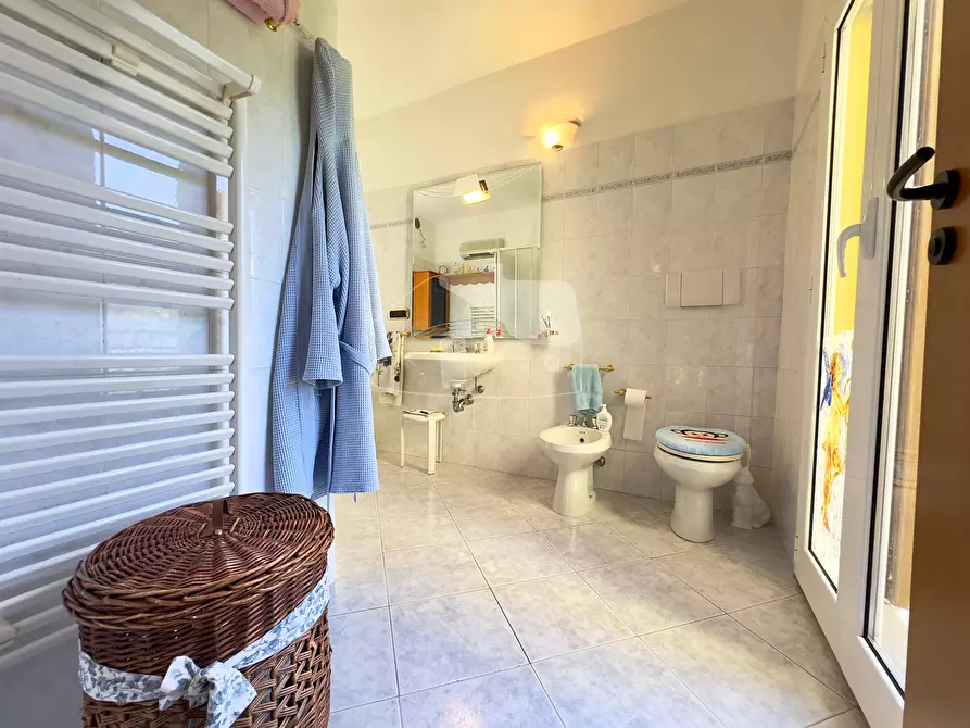 Immagine 21 di Casa indipendente in vendita  in Strada San Bartolomeo 300 a San Remo