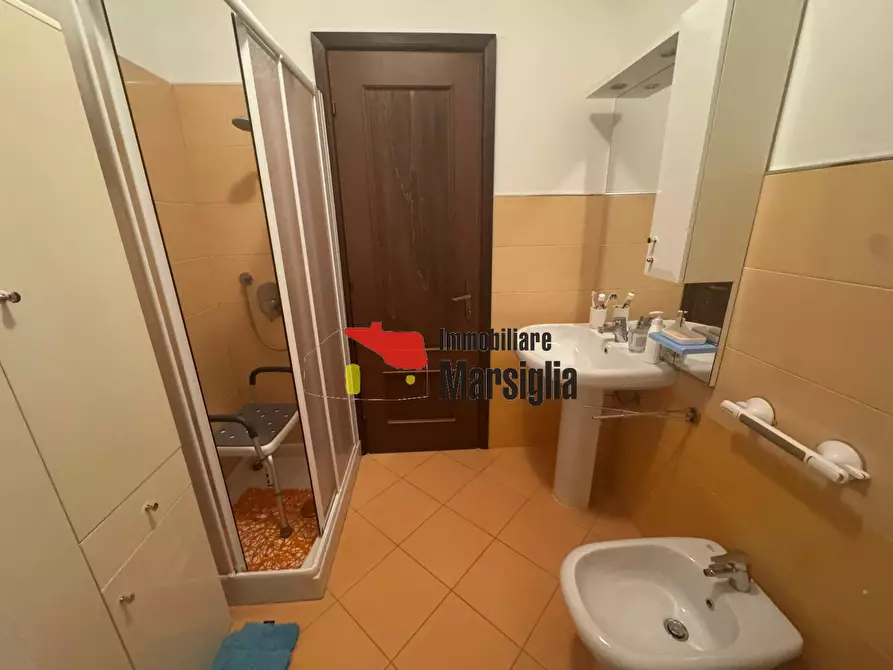 Immagine 16 di Bilocale in vendita  in VIA VALLARINO 92 a San Remo