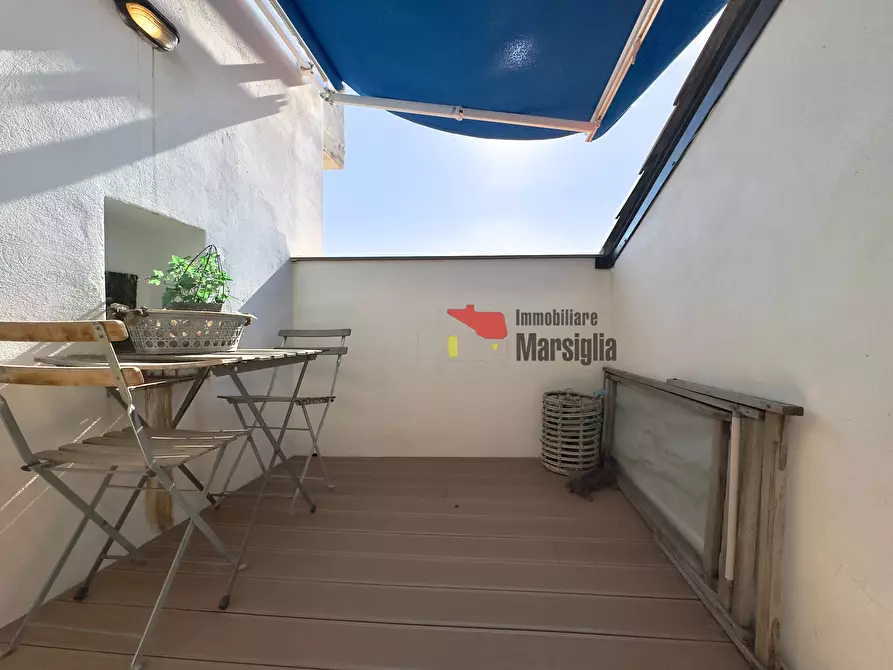 Immagine 19 di Bilocale in vendita  in Via Feraldi 20 a San Remo