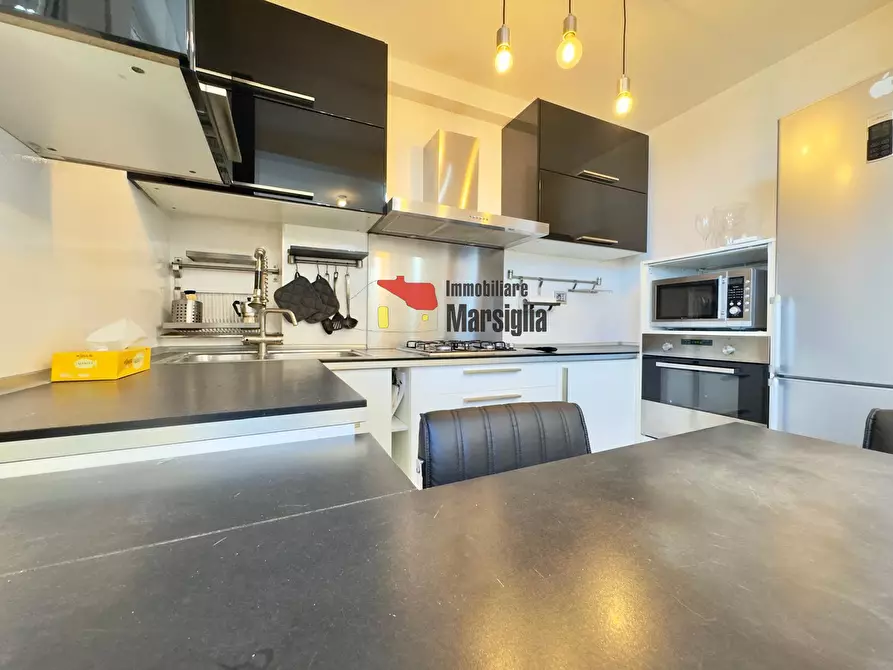 Immagine 8 di Trilocale in vendita  in Via Vittorio Veneto 38 a San Remo