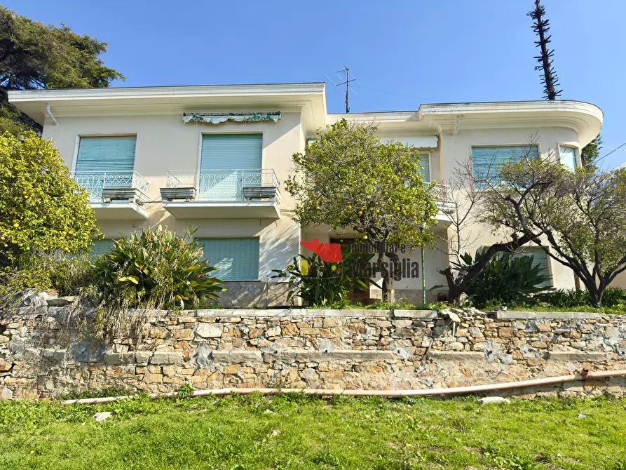 Immagine 2 di Casa indipendente in vendita  in Via G. D'Annunzio 60 a San Remo