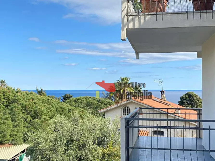 Immagine 1 di Monolocale in vendita  in Strada Solaro 121 a San Remo