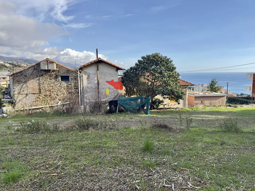Immagine 2 di Terreno edificabile in vendita  in VIA PADRE SEMERIA 400 a San Remo