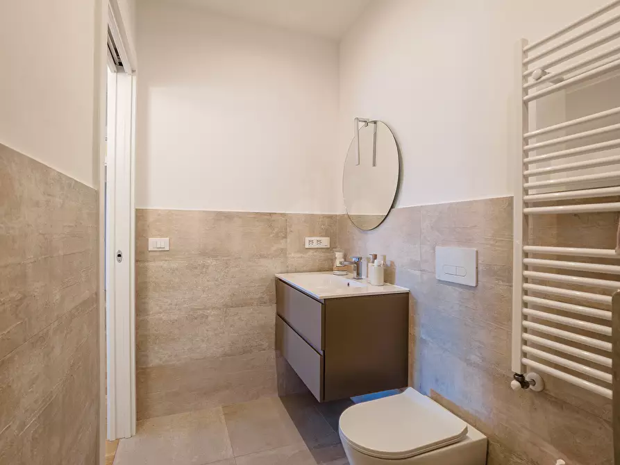 Immagine 43 di Attico in vendita  in Corso Principe Oddone a Torino