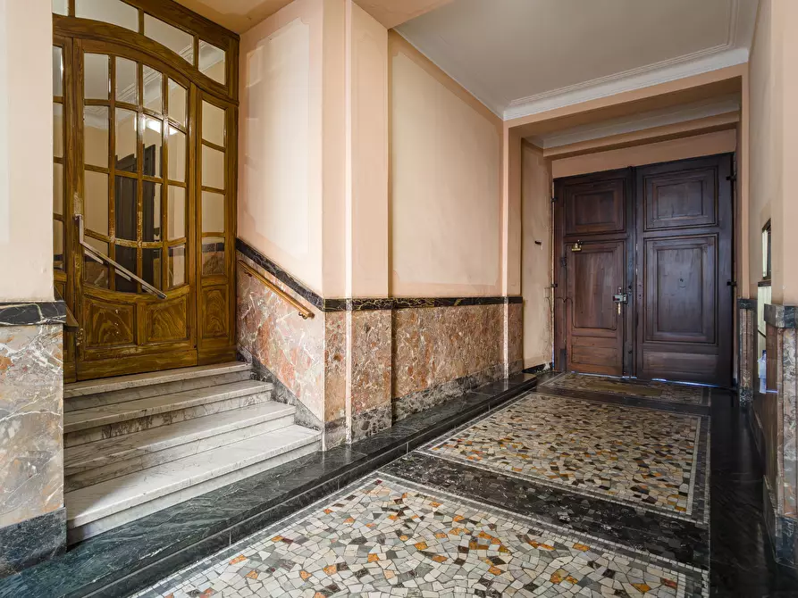 Immagine 26 di Bilocale in vendita  in Via Moretta a Torino