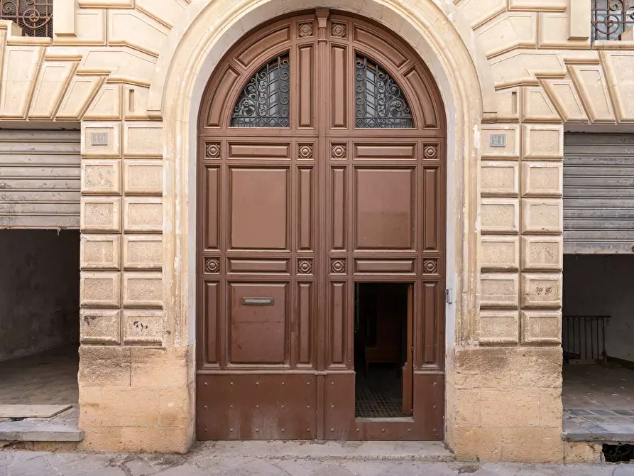 Immagine 11 di Palazzo in vendita  in Via Giacomo Matteotti a Nardo'
