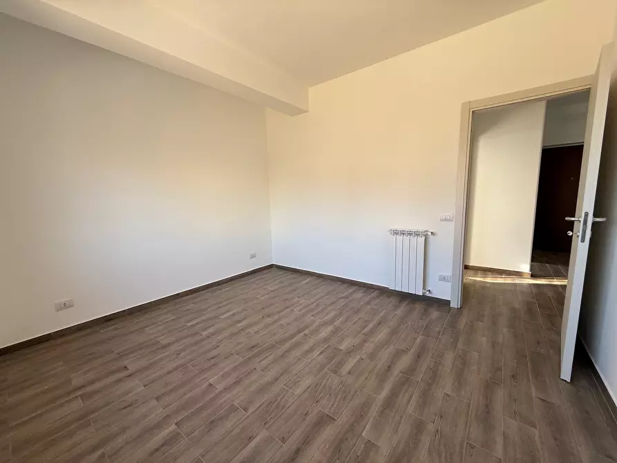 Immagine 11 di Bilocale in vendita  in Viale Virgilio 42 a Anzio