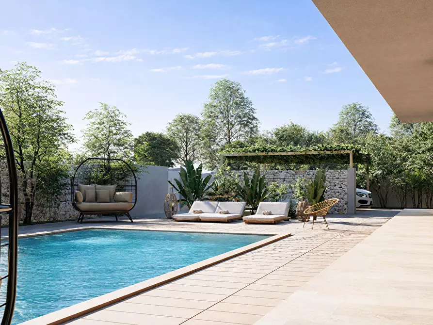 Immagine 8 di Villa in vendita  in Via Rodi Garganico 2 a Lecce