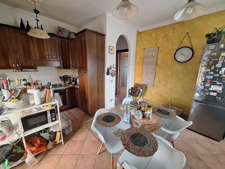 Immagine 7 di Bilocale in vendita  in Via Silvio Pellico 4 a Vercelli