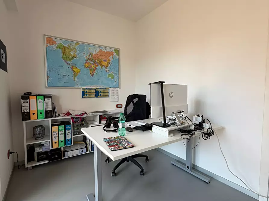 Immagine 20 di Appartamento in vendita  in Via Francesco Menzio a Roma