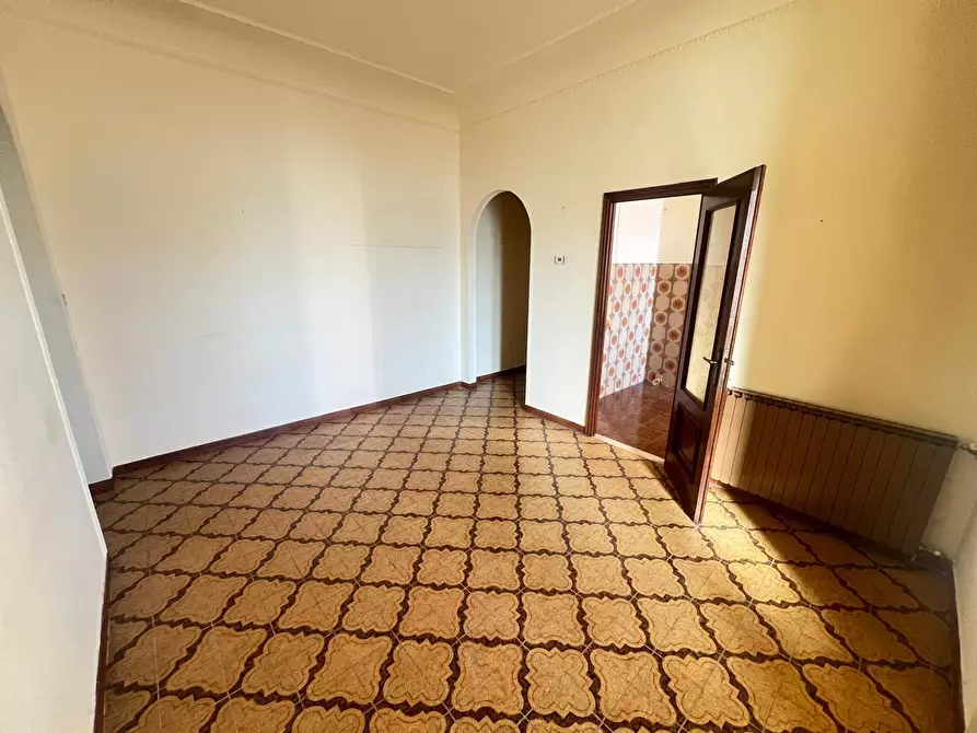 Immagine 9 di Bilocale in vendita  in Strada per Olcenengo 26 a Vercelli