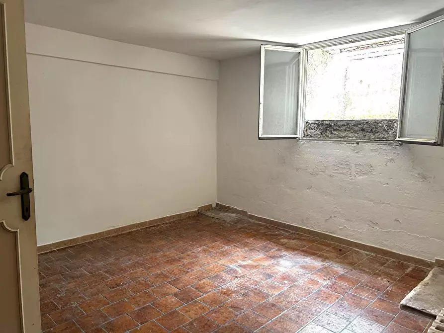 Immagine 9 di Villa in vendita  in Via Anxur 75 a Terracina