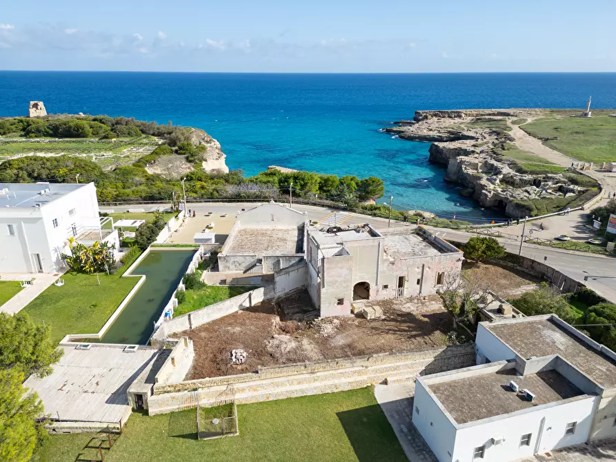 Immagine 1 di Villa in vendita  in SP366 9 a Melendugno