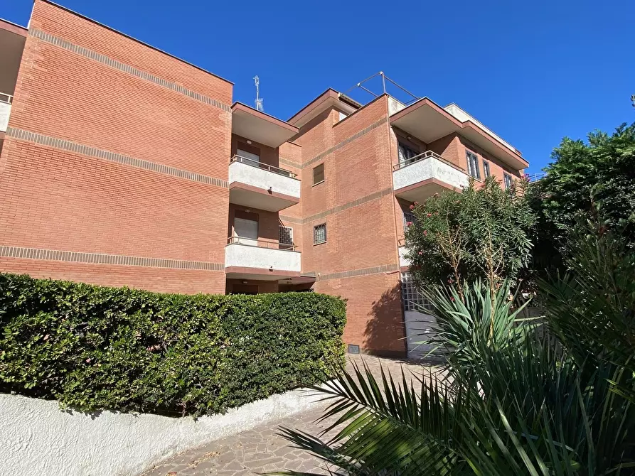 Immagine 1 di Bilocale in affitto  in Via Lombardia 2 a Anzio