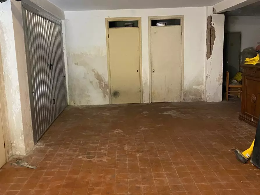 Immagine 17 di Garage in vendita  in VIA PEGASO 2 a Anzio