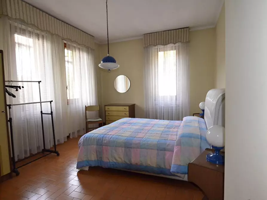 Immagine 16 di Villa in vendita  in via Lodorina 11 a Erba