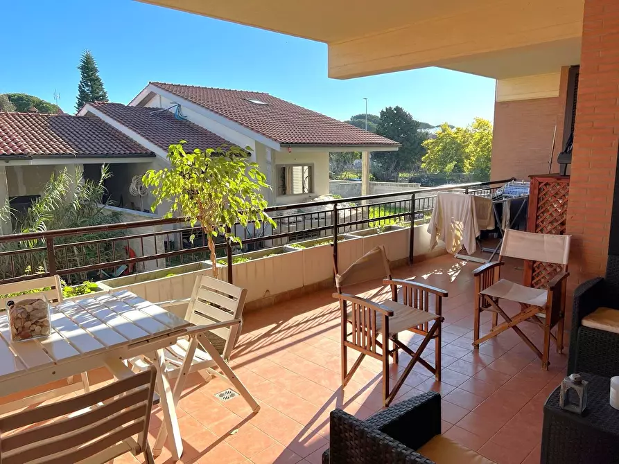 Immagine 2 di Bilocale in vendita  in Via Padre Perilli a Roma