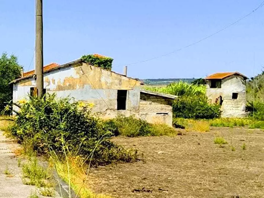 Immagine 28 di Terreno agricolo in vendita  in Lungomare Agnone Bagni a Augusta