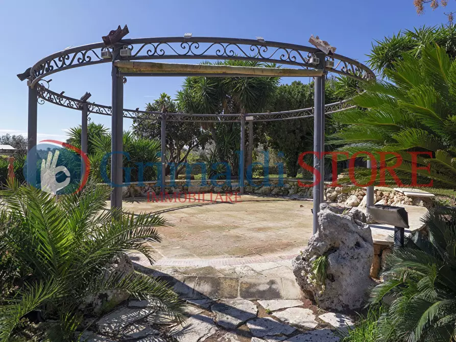 Immagine 46 di Casa indipendente in vendita  in C.S. Lu Monte 1 a Lizzanello