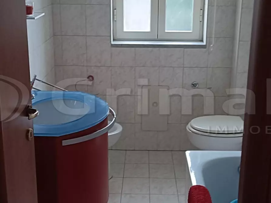 Immagine 11 di Quadrilocale in vendita  in Via Eduardo Scarfoglio 15B a Giugliano In Campania