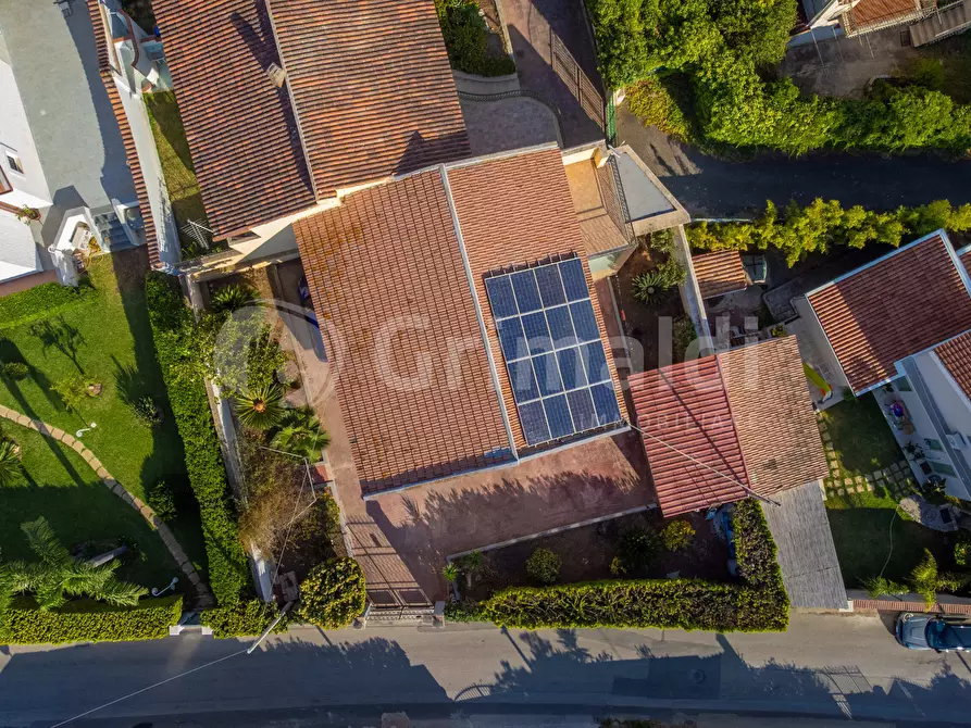 Immagine 23 di Villa in vendita  a Siracusa