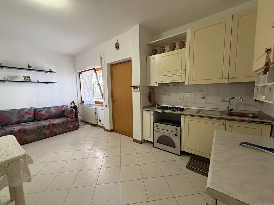 Immagine 16 di Bilocale in affitto  in Via del Brigantino 8 a Anzio