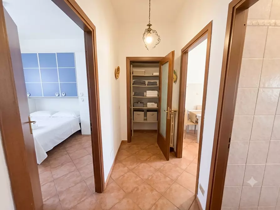 Immagine 9 di Bilocale in vendita  in Via Terracina 9 a Vercelli