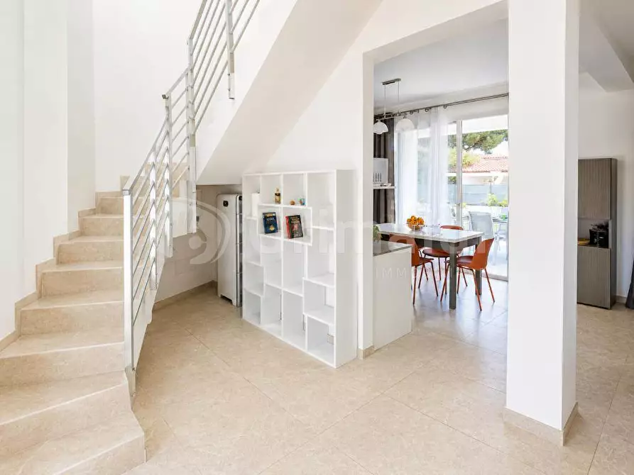 Immagine 4 di Villa in affitto  a Siracusa