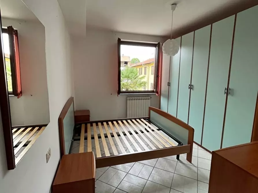 Immagine 5 di Bilocale in affitto  in via Volta 6 a Limido Comasco