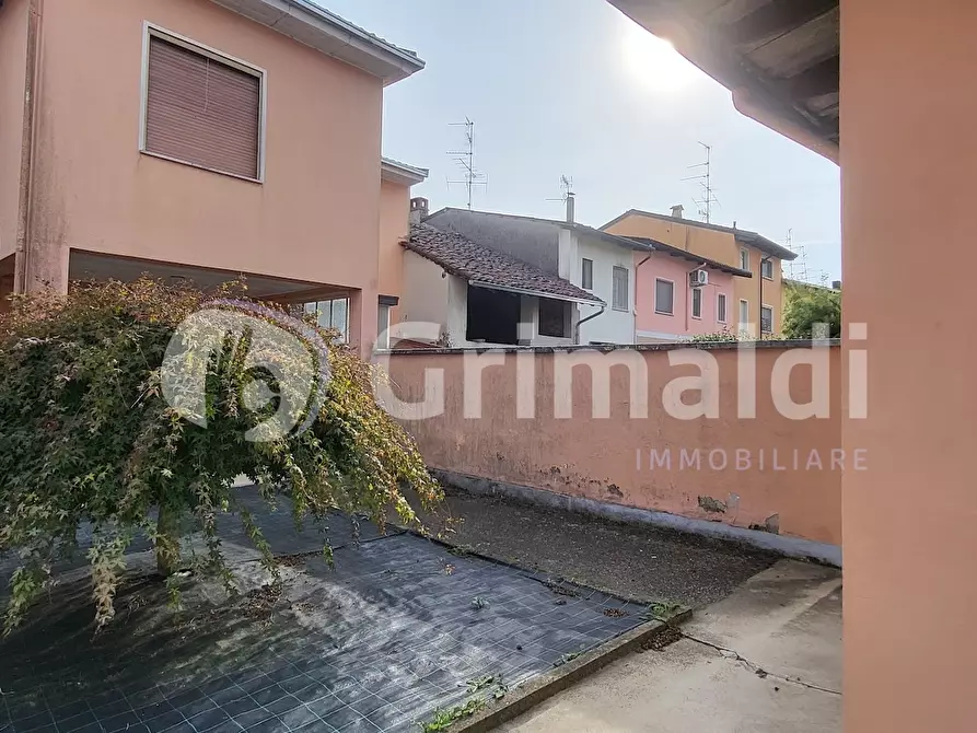 Immagine 26 di Casa indipendente in vendita  a Villata