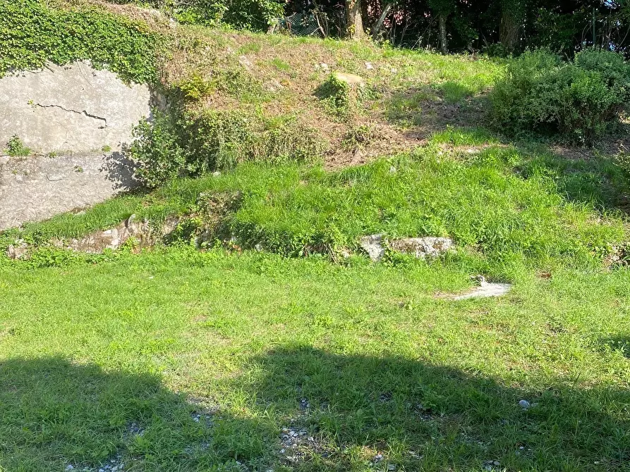 Immagine 8 di Villa in vendita  in via Scalini 38 a Brunate