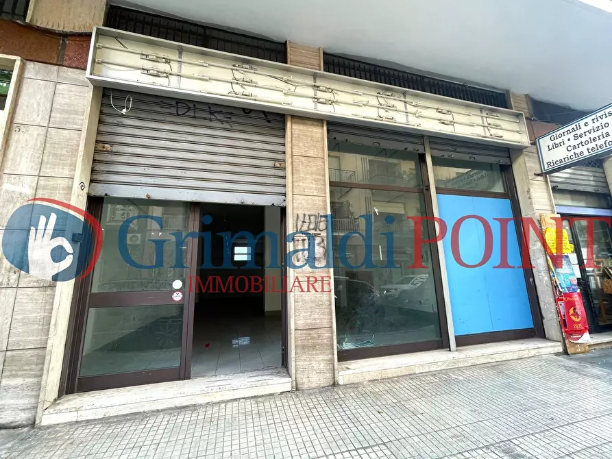 Immagine 21 di Locale commerciale in vendita  in Via Don Luigi Sturzo 53 a Lecce